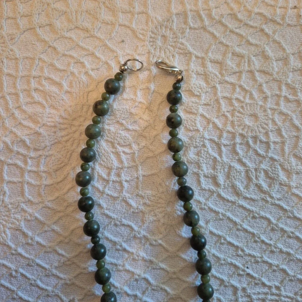 Connemara Irish Stone, 25" Length, Green, Beaded Necklace - Picture 2 of 5